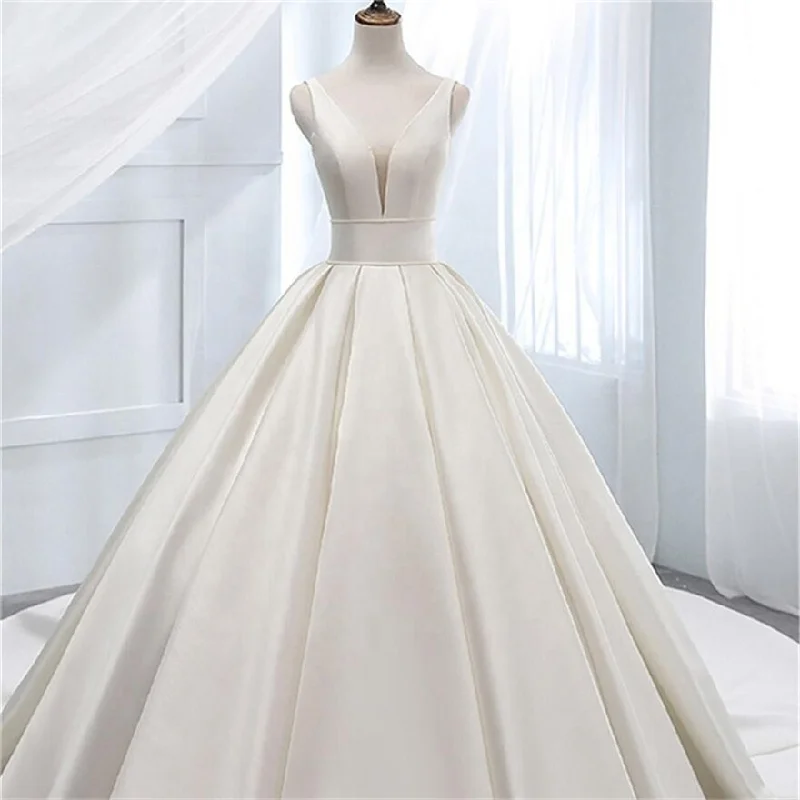 Custom Made V-Neck Sleeveless Ball Gown Wedding Dress Simple Satin Bridal Gown With Tail Sheer Wedding Dress