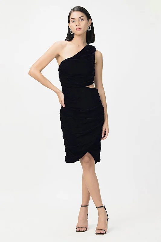 Ruched Velvet Party Dress Chic party dresses