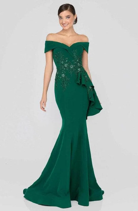 Terani Couture - 1911M9339 Folded Off-Shoulder Sweetheart Neck Mermaid Gown - 1 pc Emerald In Size 8 Available Tiered unclassified dresses